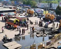 Bareilly : सैटेलाइट बस स्टैंड के पास खुले नाले में गिरा युवक...घंटों कोशिश के बाद भी तलाश जारी 