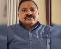 UP: स्वार थाने में तैनात दरोगा को एंटी करप्शन टीम ने 10 हजार की रिश्वत लेते दबोचा