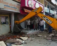 Bareilly: बुलडोजर कार्रवाई पर व्यापारियों में आक्रोश, आज एडीएम सिटी और नगर आयुक्त से मिलेंगे