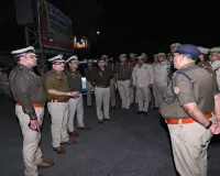 Bareilly: पुलिस अफसरों ने परखी चौकी-थानों की मुस्तैदी, चेक किया डायल 112 का रेस्पॉन्स टाइम