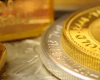 Gold Silver Price Today:  हाजिर मांग से सोने की कीमतों में तेजी, चांदी के भाव भी चढ़ें, जानिए आज का रेट