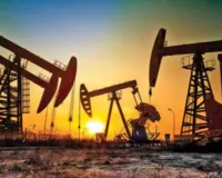  West Asia Tension: संघर्ष के बीच भारत में CNG-PNG आपूर्ति बाधित, कतर से एलएनजी उत्पादन प्रभावित होने से शहरी गैस क्षेत्र में संकट  