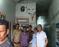 Moradabad: भावना गैस एजेंसी पर छापा, अनियमितताएं मिलने पर गोदाम सील