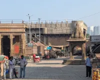 Varanasi:  महेश बाबू की फिल्म के लिए S.S.राजामौली ने बसा डाला एक पूरा शहर, हैदराबाद से आलीशान सेट का वीडियो हुआ वायरल 