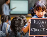  Private School Free Admission : यूपी के 1.56 लाख से अधिक बच्चों का प्राइवेट स्कूलों में एडमिशन, RTE के तहत मिला अवसर