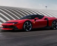 फरारी की सुपर लग्जरी कार ‘849 टेस्टारोसा’