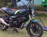 रॉयल एनफील्ड की नई गुरिल्ला-450 स्मार्ट और स्पोर्टी