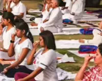  International Yoga Day : 100 दिन पहले 'योग महोत्सव' का आयोजन, विशेष अभियान के तहत आयुष मंत्रालय कराएगा आयोजित 
