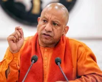 पर्व-त्योहार को लेकर सीएम योगी की चेतावनी,  समीक्षा बैठक कर कहा- उपद्रव बर्दाश्त नहीं