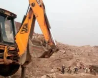 अवैध खनन पर सख्ती से बढ़ा राजस्व संग्रह,  सोनभद्र सबसे आगे...टॉप सूची में महोबा, हमीरपुर, झांसी-जालौन 