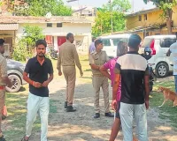 Bareilly : दरोगा के कमरे में लड़की की सूचना पर दौड़े हिन्दूवादी, उलटी लिख गई रपट