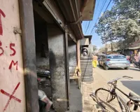 Bareilly : नगर निगम के लाल निशान से व्यापारी परेशान