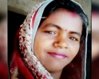 शाहजहांपुर : फावड़े से गला काटकर पत्नी की हत्या, पति गिरफ्तार