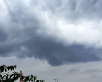 Moradabaad : बारिश से मौसम सुहाना, बदलते तापमान से बढ़ी बीमारियों की आशंका