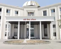 Bareilly:पहले दिन तीन किसानों को मिले 74 लाख, इंडस्ट्रियल टाउनशिप के लिए जमीन खरीदारी शुरू