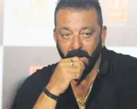 'सरके चुनर' विवाद : अभिनेता संजय दत्त ने माफी मांगी, 50 आदिवासी लड़कियों की शिक्षा का खर्च उठाएंगे 