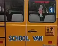 बच्चों की सुरक्षा को लेकर बहराइच प्रशासन सख्त, स्कूली वाहनों की जांच अभियान तेज 