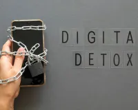 विश्व स्वास्थ्य दिवस : डिजिटल डिटॉक्स से घटेगी चिंता, दूर होगा अवसाद