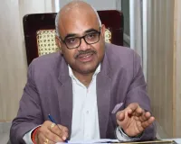 काबिलियत का पैमाना डिजिटल क्वोशेंट बनना खतरनाक, सीएसजेएमयू में बोले डीएम