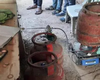 Uttrakhand: गैस रिफिलिंग रैकेट का खुलासा, डिलीवरी सिस्टम पर भी संदेह