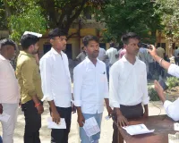 Bareilly: ख्वाब वैज्ञानिक बनने के देखे, हालात ने होमगार्ड की लाइन में लगाया