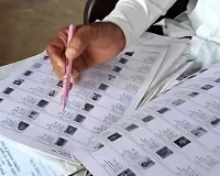 एसआईआर: विधानसभा चुनाव में बदलेगा राजनीतिक समीकरण, मतदाता घटने से चकराए सियासी सूरमा