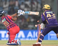 LSG VS KKR: क्रिकेट मैच के बीच फिल्मी गीतों पर झूमते रहे दर्शक, इकाना स्टेडियम में दिखा बॉलीवुड फिल्मों का SWAG