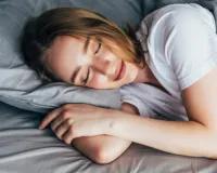 नींद है ब्रेन की बैटरी चार्जर! डॉ. आलोक ने बताया कैसे गुणवत्तापूर्ण नींद स्ट्रेस को आनंद में बदल देती है