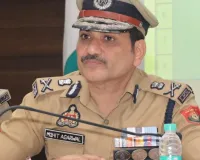 Varanasi News: वाराणसी पुलिस आयुक्त की सख्त कार्रवाई,  13 पुलिस अधिकारी निलंबित