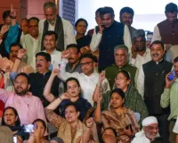 Women's Reservation Bill पर सियासी घमासान तेज, सत्तारूढ़ दल का सपा-कांग्रेस पर तीखा प्रहार, विपक्ष भी लगातार हमलावर