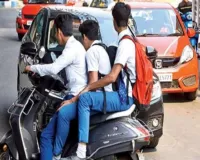 Moradabad: नाबालिग छात्रों के स्कूटी-बाइक चलाकर स्कूल आने पर लगेगी रोक