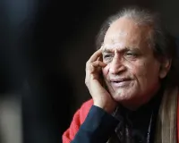 Bareilly:देखे नहीं पढ़े जाते हैं फोटो...रघु राय ने कैमरे से सिखाया