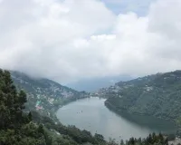 Uttrakhand: नैनीताल में अप्रैल की ठंडक ने चौंकाया, 5 साल में पहली बार पारा धड़ाम