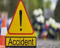  मिर्जापुर में सड़क हादसा :  ट्रक की टक्कर से तीन लोगों की मौत, जांच में जुटी पुलिस  