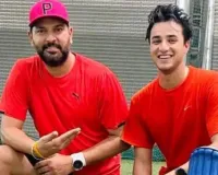 युवी पाजी की कड़ी ट्रेनिंग का असर, अभिषेक शर्मा ने दिया अपनी सफलता का श्रेय, साझा किए अनसुने किस्से