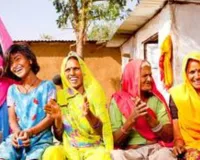 यूपी में ‘महिला सामर्थ्य’ योजना से ग्रामीण अर्थव्यवस्था को नई दिशा, एक लाख महिलाएं बनीं आत्मनिर्भर