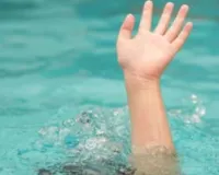  श्रावस्ती में राप्ती बनी काल : दो मासूम बच्चियों की ले ली जान, प्रशासन के प्रति ग्रामीणों में नाराजगी