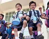 यूपी में बच्चों को बेहतर सुविधा देने में जुटी योगी सरकार,  स्कूलों में ‘ऑपरेशन कायाकल्प’ और ‘अलंकार’  