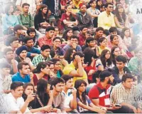 ‘जनसांख्यिकीय लाभ’ की थ्योरी और बेरोजगारी