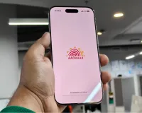 आधार ऐप से घर बैठें बदलें मोबाइल नंबर,  यूआईडीएआई की नई सुविधा से बिना सेंटर गए अपडेट संभव