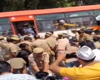 69000 शिक्षक भर्ती : अभ्यर्थियों ने किया विधानसभा के सामने प्रदर्शन, जानिये क्यों नाराज हैं आरक्षित वर्ग के अभ्यर्थी