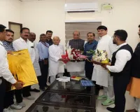  रक्षा मंत्री राजनाथ सिंह से मिला इप्सेफ का प्रतिनिधिमण्डल : कर्मचारियों की समस्या पर हुई बात 