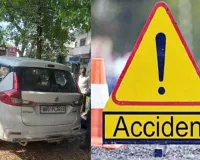 सुलतानपुर में दर्दनाक सड़क हादसा: नेपाल से लौट रहे युवकों की कार पेड़ से टकराई, एक की मौत, चार घायल