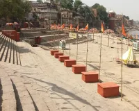 काशी में आसमान से बरस रही आग,  गर्मी के चलते गंगा घाटों पर छाने लगा सन्नाटा, जनजीवन पर लगा ब्रेक  