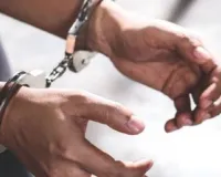 यूपी के हरदोई में पुलिस मुठभेड़,  लूटकांड के 6 बदमाश गिरफ्तार, जेवर और नकदी बरामद 