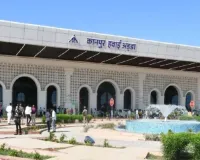 Kanpur News: मिडिल ईस्ट तनाव के चलते कानपुर एयरपोर्ट पर दिखा असर, यात्रियों में आई भारी कमी 