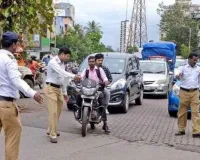  सड़क सुरक्षा में यूपी की बड़ी कामयाबी: हादसों में आई 7.43 % की कमी, 450 से ज्यादा लोगों की जान बची 