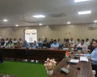  बाराबंकी में IRGC में खराब रैंकिंग पर डीएम सख्त, डीपीआरओ का वेतन रोका   