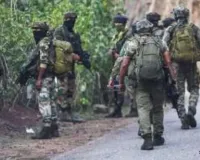 Kashmir Encounter:  गांदरबल में मुठभेड़ में एक आतंकवादी ढेर, सेना ने घेरबंदी कर चलाया तलाशी अभियान 