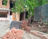 बाराबंकी : वन विभाग की जमीन पर निजी अस्पताल का कब्जा, विभागीय मिलीभगत के आरोप